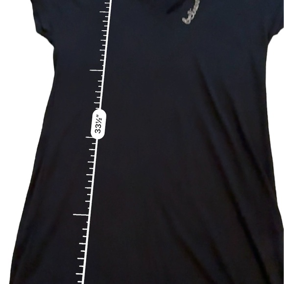 Junk Food x Disney t-shirt dress with embroidered “believe” at neckline - Picture 7 of 8